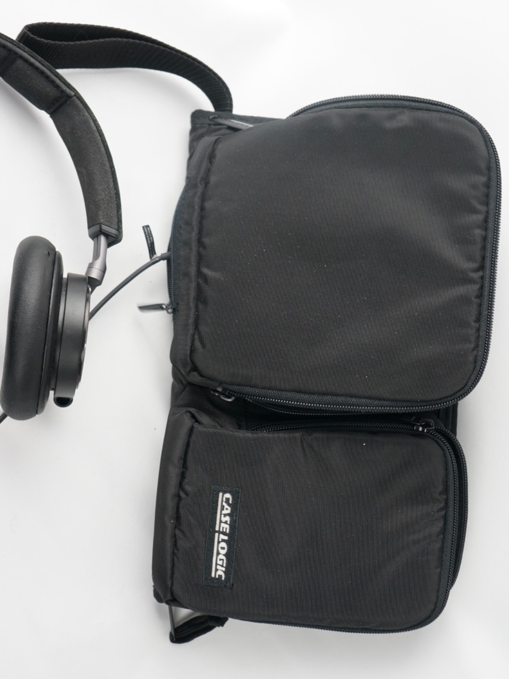Case Logic CD Player Travel Case and Disc Folder